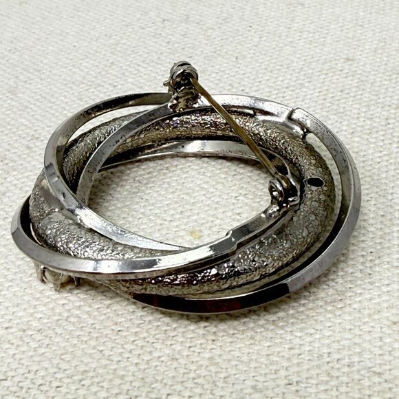 Vintage Open Twisted Circle Brooch Silver-Tone Faux Pearl Mid-Century Classic‎ - Picture 8 of 10
